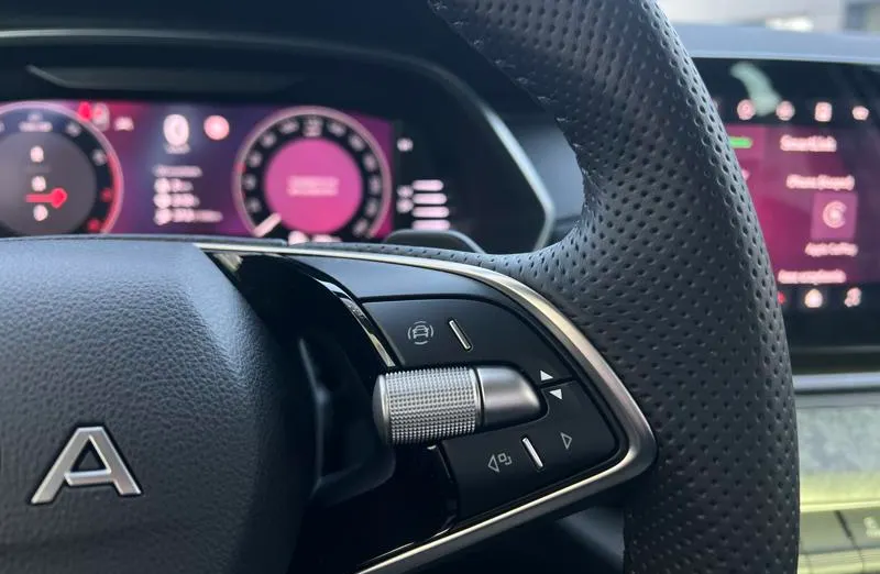 SKODA Octavia Octavia 1.5 TSI mHEV Selection DSG