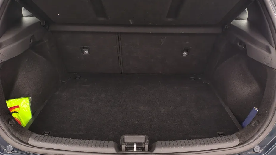 HYUNDAI i30 i30 1.5 DPI Classic +