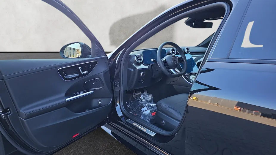 MERCEDES-BENZ C Klasa C 220 d mHEV 4-Matic AMG Nowy