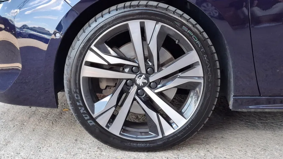 PEUGEOT 508 508 1.6 PureTech First Edition S&S EAT8