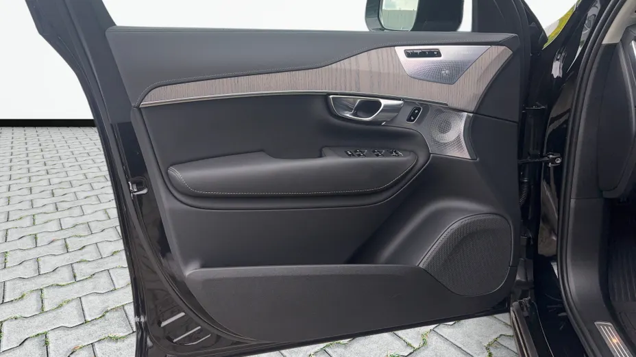 VOLVO XC90 XC90 T8 AWD Plug-In Hybrid Plus Dark 7os aut