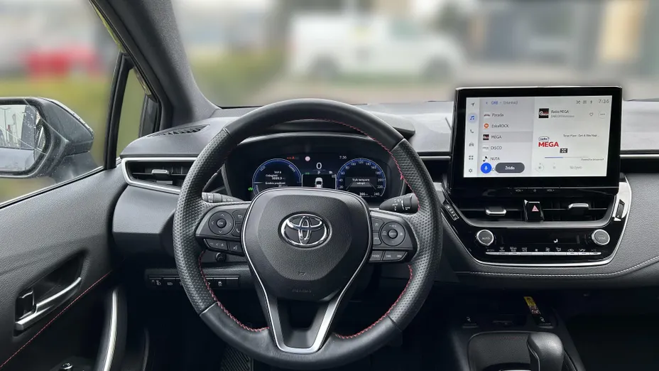 TOYOTA Corolla Corolla 1.8 Hybrid GR Sport