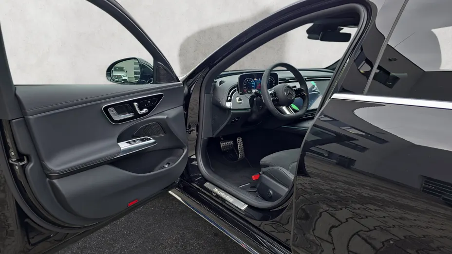 MERCEDES-BENZ E Klasa E 300 e PHEV 4-Matic AMG 9G-Tronic Nowy