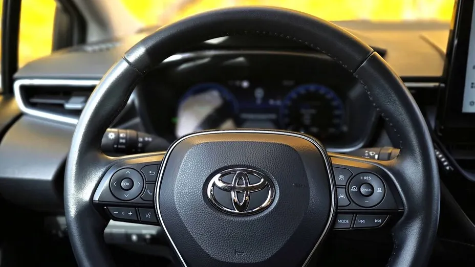 TOYOTA Corolla Corolla 1.8 Hybrid Comfort