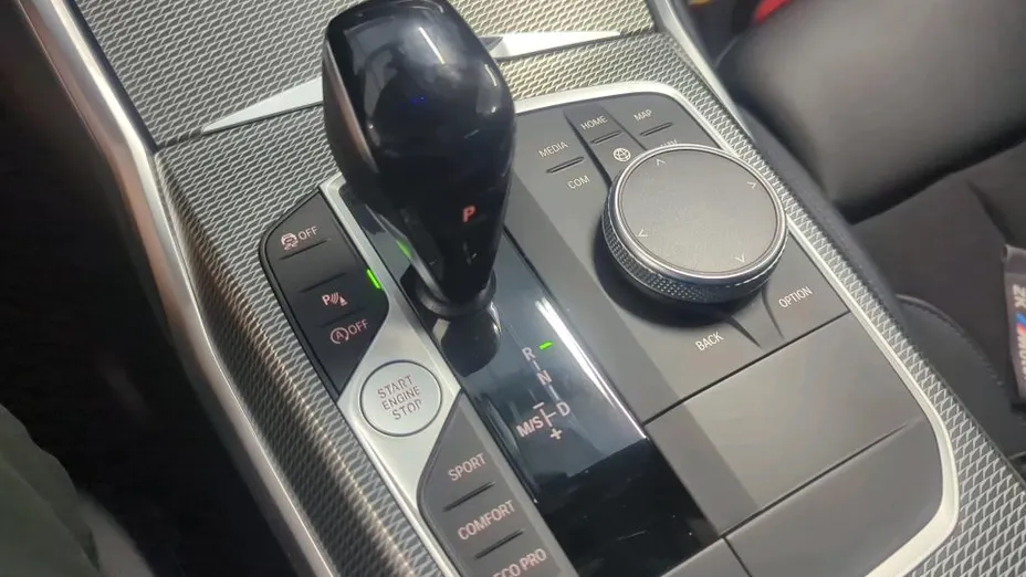 BMW Seria 3 318i M Sport aut