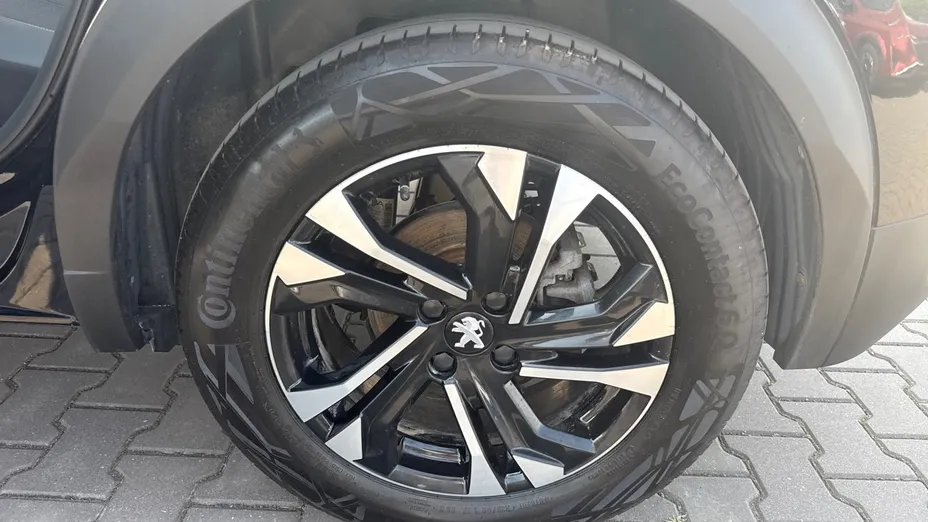 PEUGEOT 2008 e-2008 Allure Pack