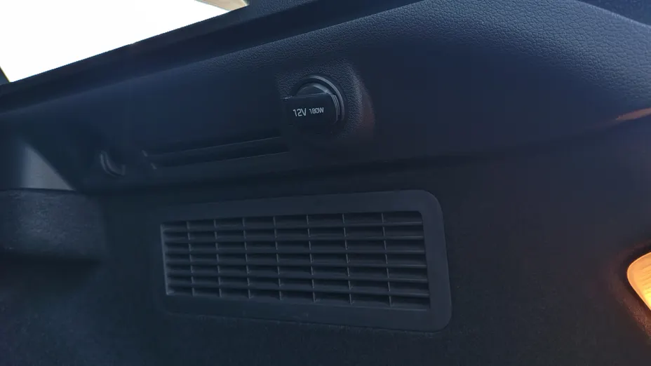 HYUNDAI i30 i30 1.5 DPI Classic +