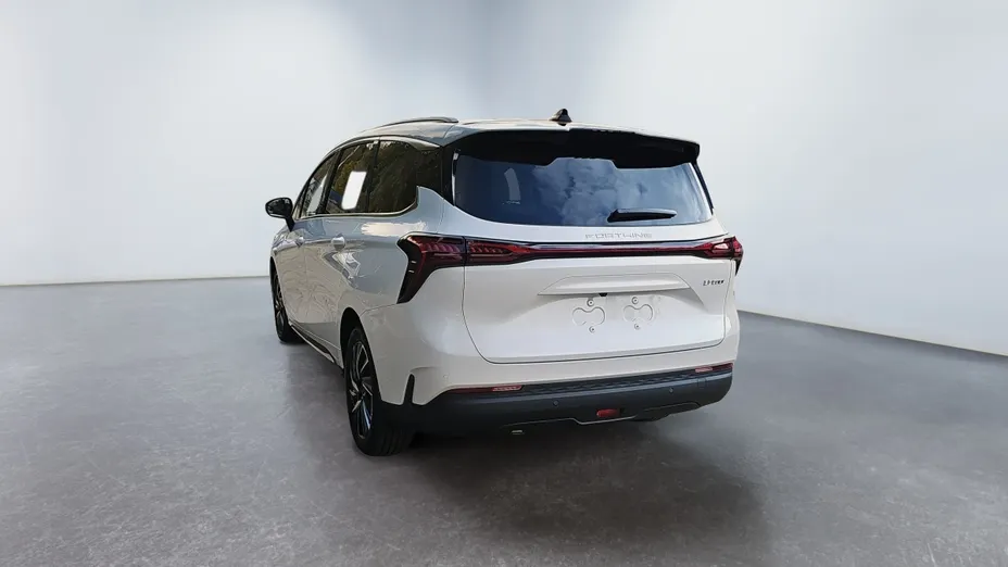 FORTHING U-Tour U-Tour 1.5 DVVT GDI DCT Nowy