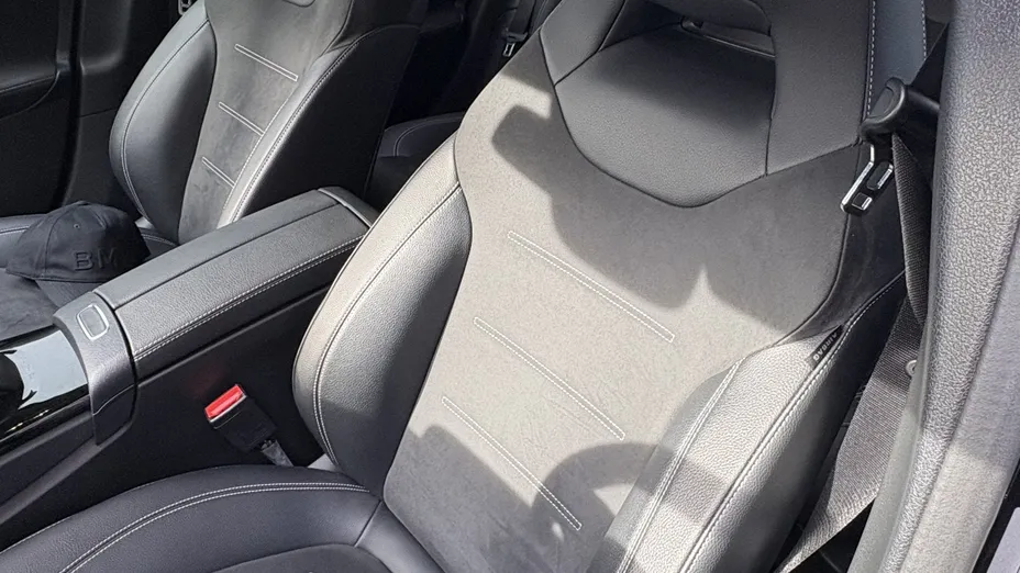 MERCEDES-BENZ A Klasa A 180 7G-DCT AMG Line