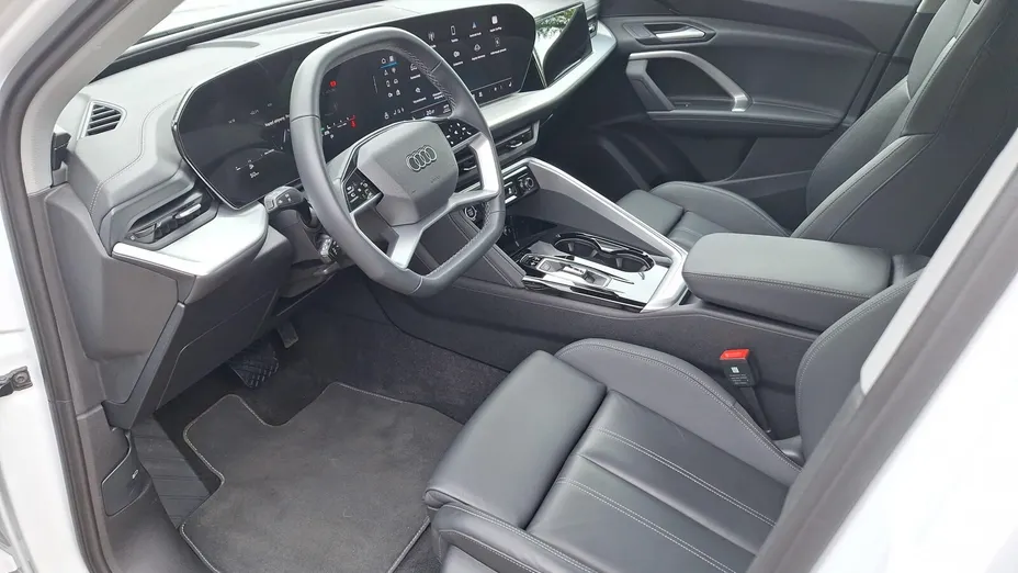 AUDI Q5 Q5 TFSI mHEV 150 kW Quattro S tronic