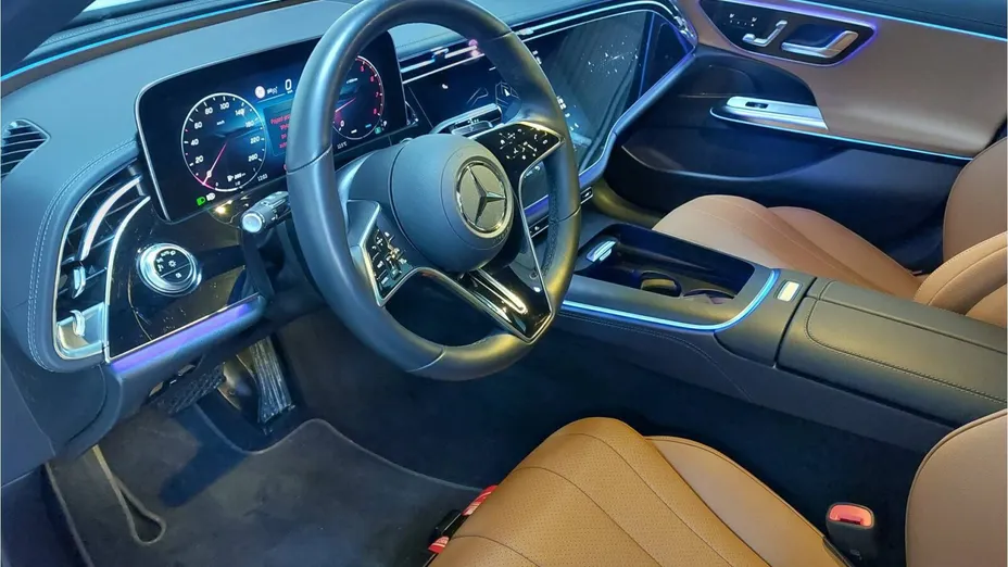 MERCEDES-BENZ E Klasa E 200 mHEV Avantgarde 9G-Tronic