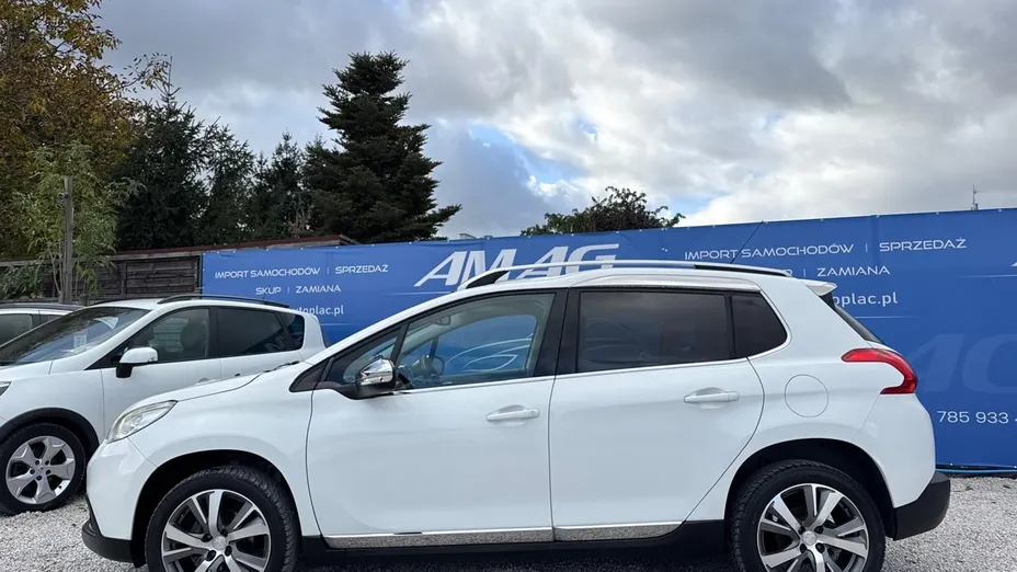 PEUGEOT 2008 -