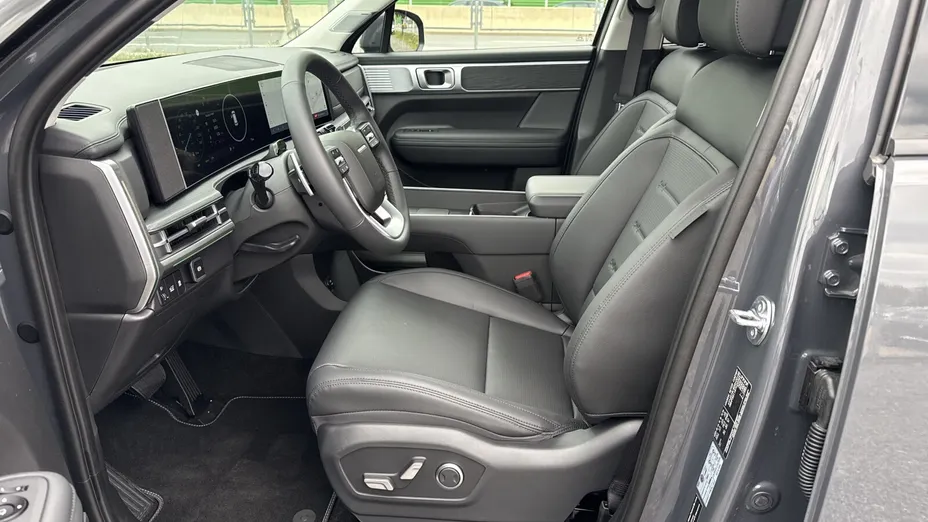 HYUNDAI Santa Fe Santa Fe 1.6 T-GDI HEV Executive 4WD aut