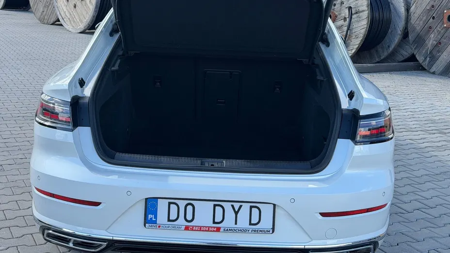 VOLKSWAGEN Arteon -