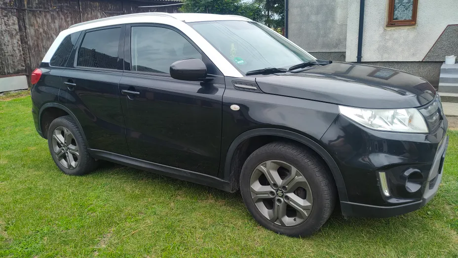 SUZUKI Vitara -