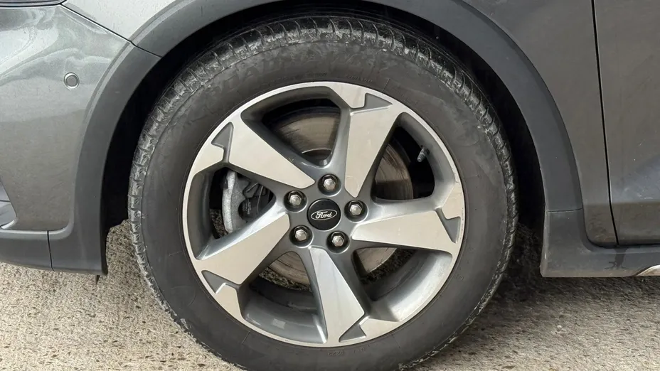 FORD Focus Focus 2.0 EcoBlue Active aut