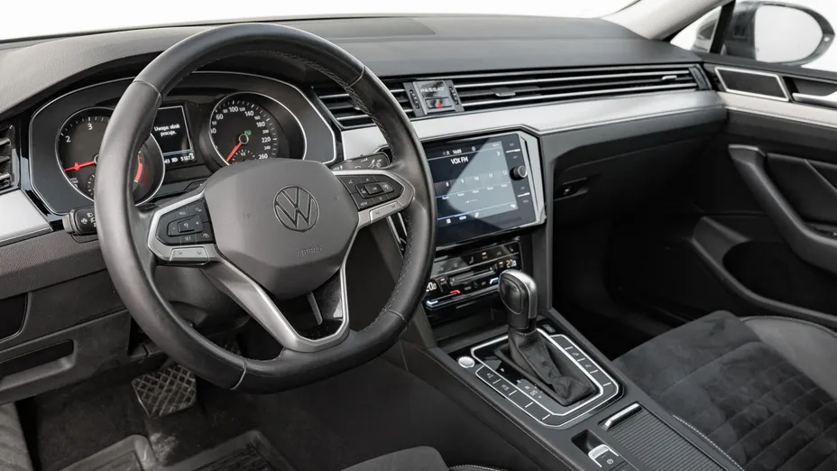 VOLKSWAGEN Passat Passat 2.0 TDI Elegance DSG