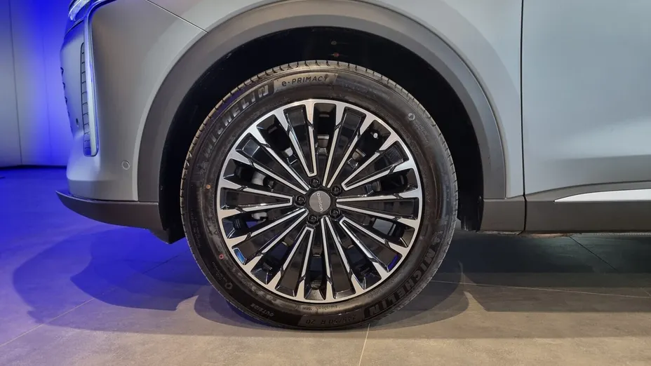 OMODA Omoda 9 Omoda 9 1.5 Super Hybrid Exclusive AWD Nowy