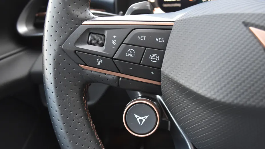 CUPRA Terramar Terramar 1.5 eTSI mHEV DSG