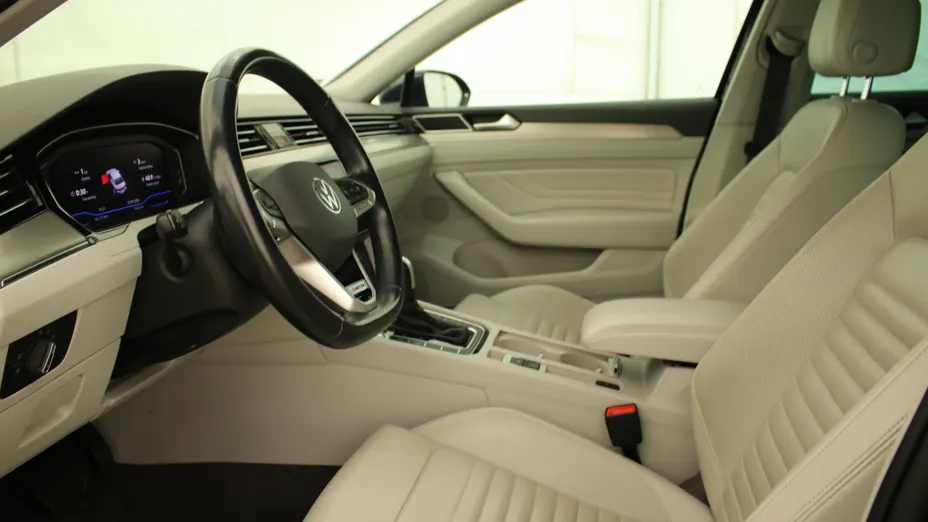 VOLKSWAGEN Passat Passat 2.0 TSI 4Mot. Elegance DSG