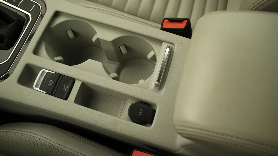 VOLKSWAGEN Passat Passat 2.0 TSI 4Mot. Elegance DSG