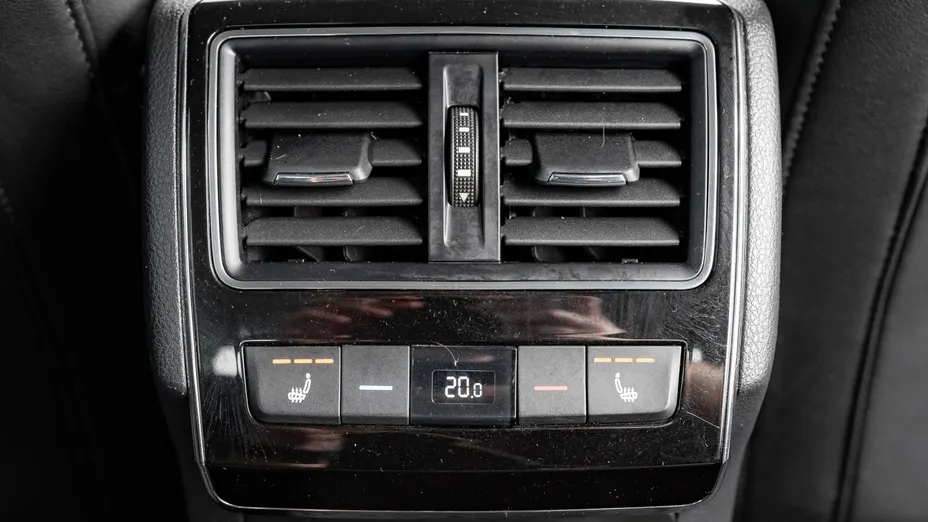 SKODA Superb Superb 2.0 TSI 4x4 Style DSG