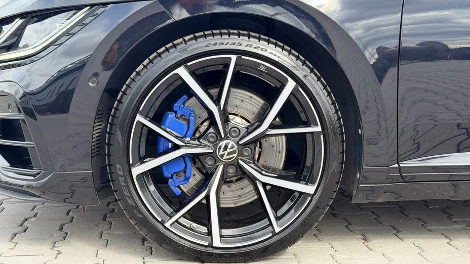 VOLKSWAGEN Arteon Arteon 2.0 TSI 4Motion R DSG