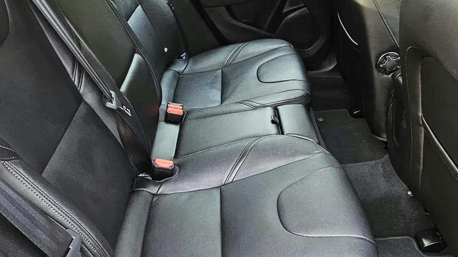 VOLVO V40 V40 CC D2 Momentum