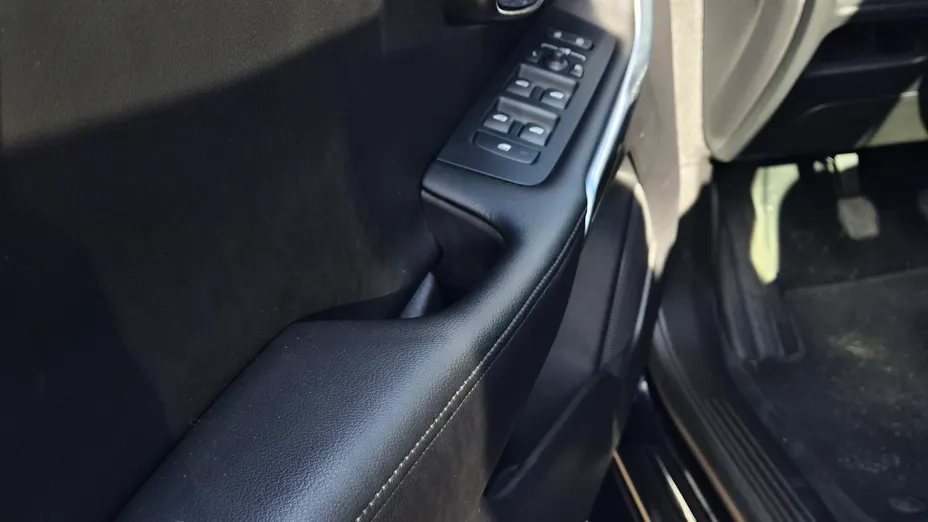 VOLVO V40 V40 CC D2 Momentum