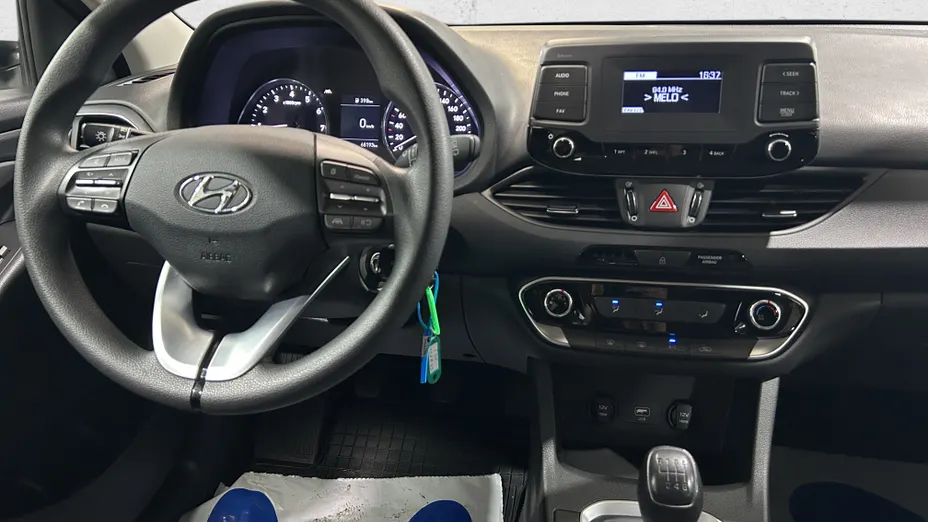 HYUNDAI i30 i30 1.5 DPI Classic +