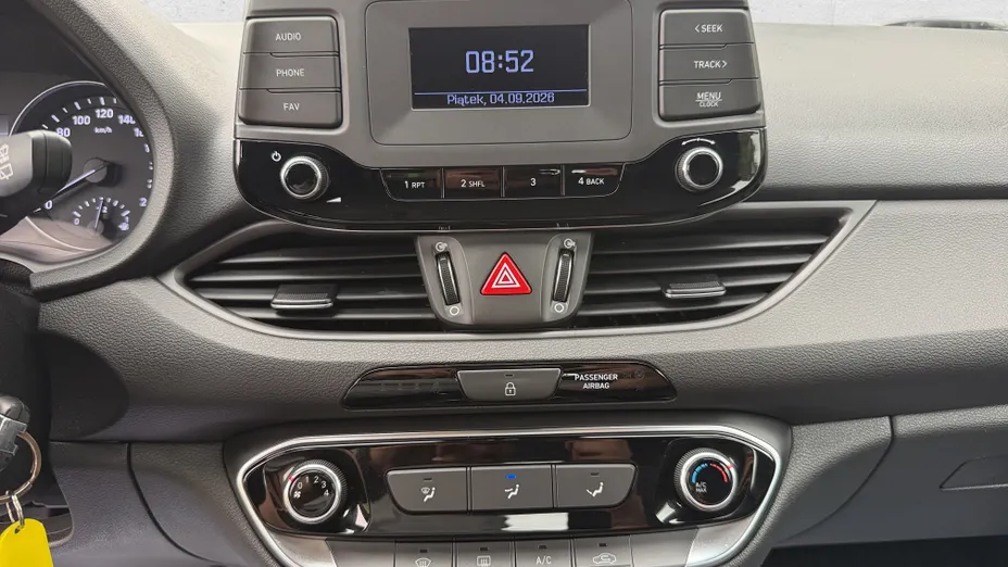 HYUNDAI i30 i30 1.5 DPI Classic +