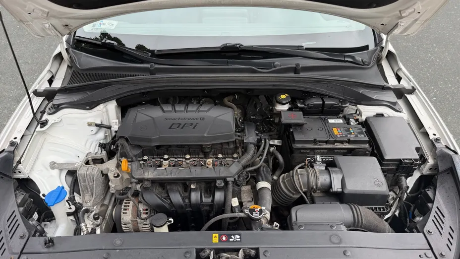 HYUNDAI i30 i30 1.5 DPI Classic +