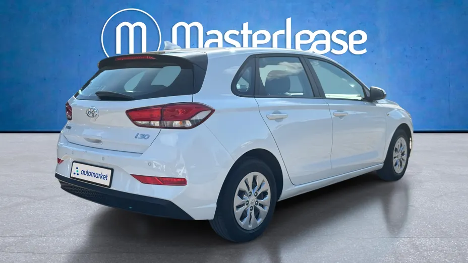 HYUNDAI i30 i30 1.5 DPI Classic +