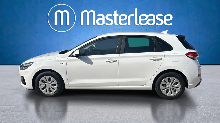 HYUNDAI i30 i30 1.5 DPI Classic +