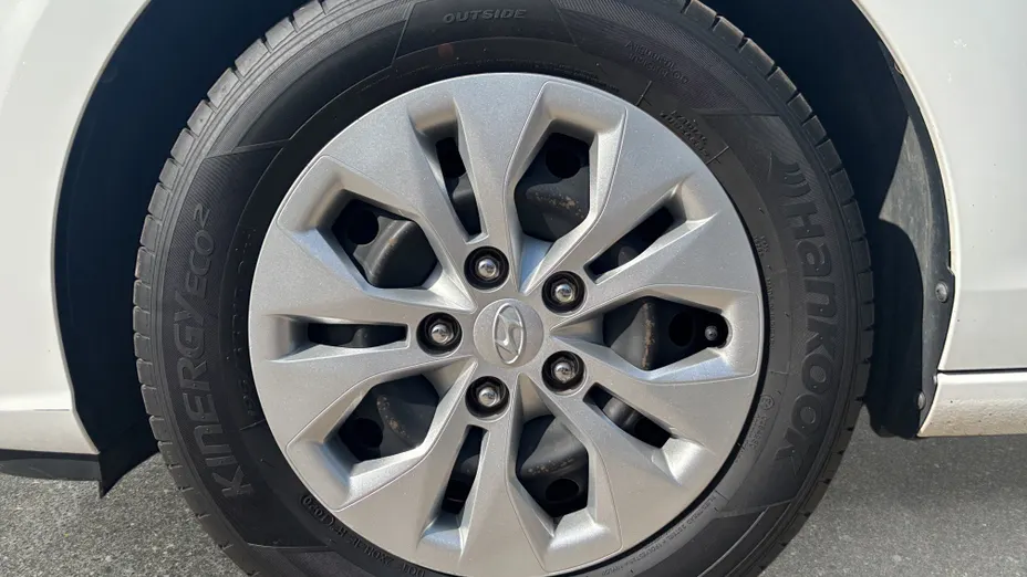 HYUNDAI i30 i30 1.5 DPI Classic +