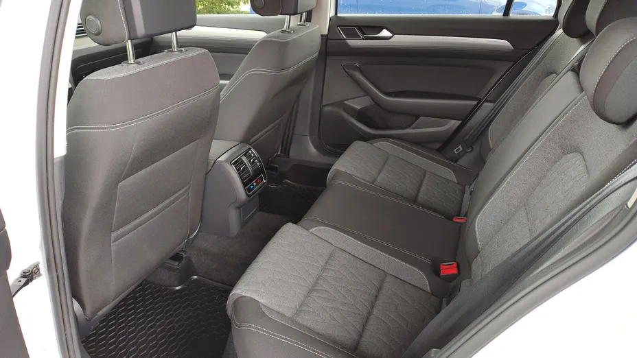 VOLKSWAGEN Passat Passat 2.0 TDI Business DSG