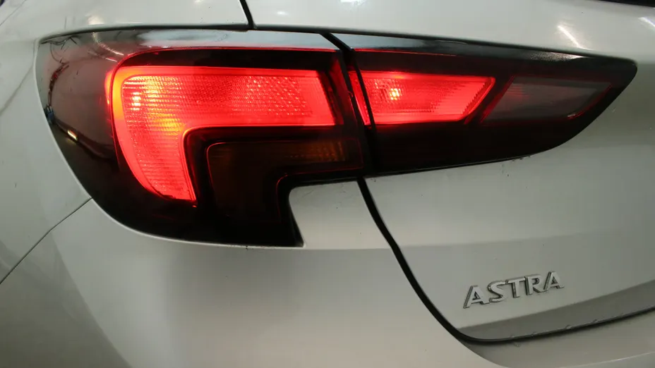 OPEL Astra Astra V 1.2 T Edition S&S