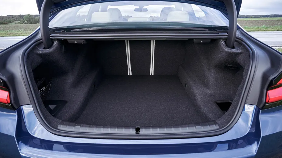 BMW Seria 5 520d xDrive mHEV M Sport sport-aut Nowy