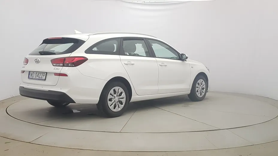 HYUNDAI i30 i30 1.5 DPI Classic +