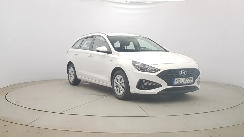 HYUNDAI i30 i30 1.5 DPI Classic +