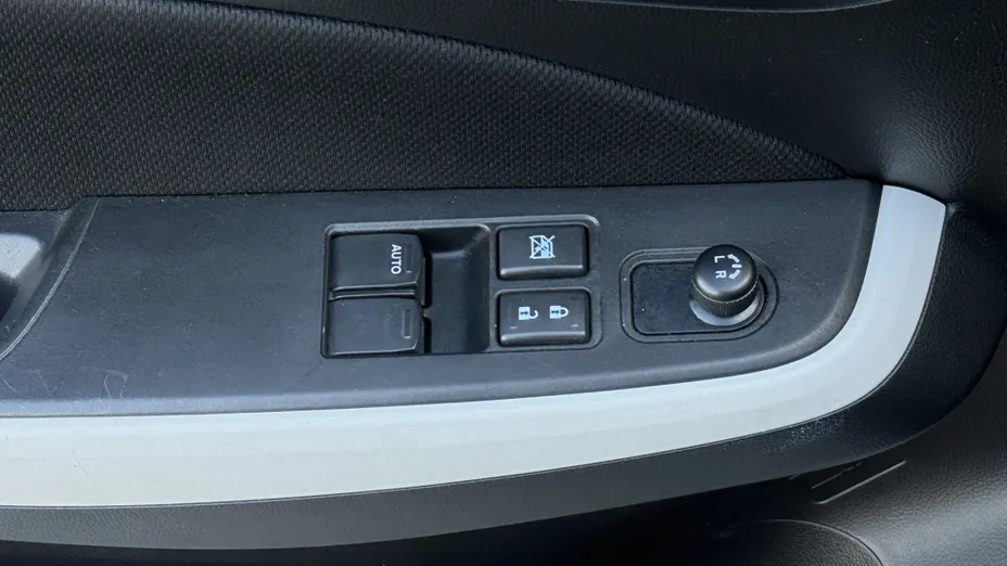 SUZUKI Swift Swift 1.2 Dualjet SHVS Premium CVT