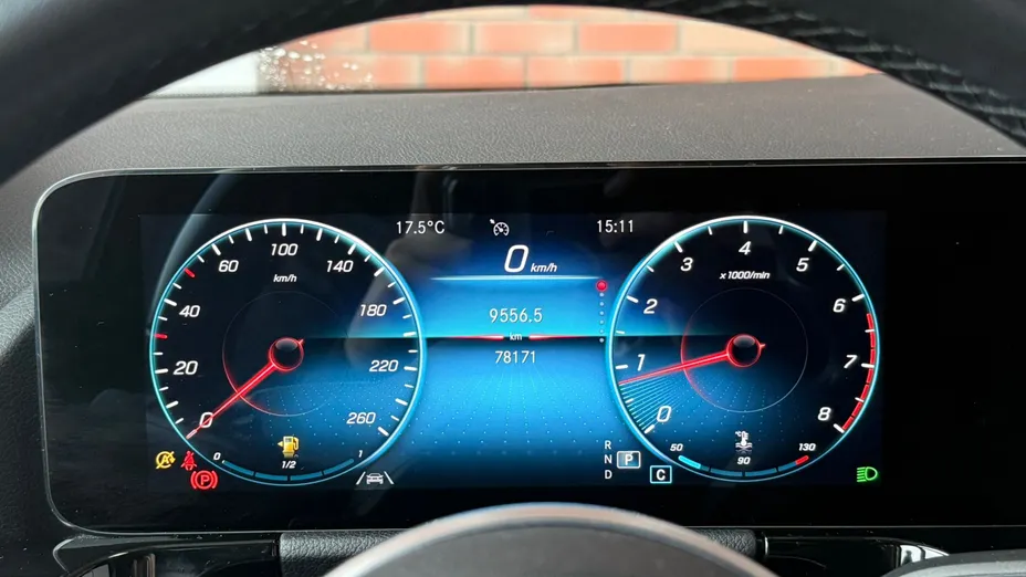 MERCEDES-BENZ GLA GLA 200 Progressive