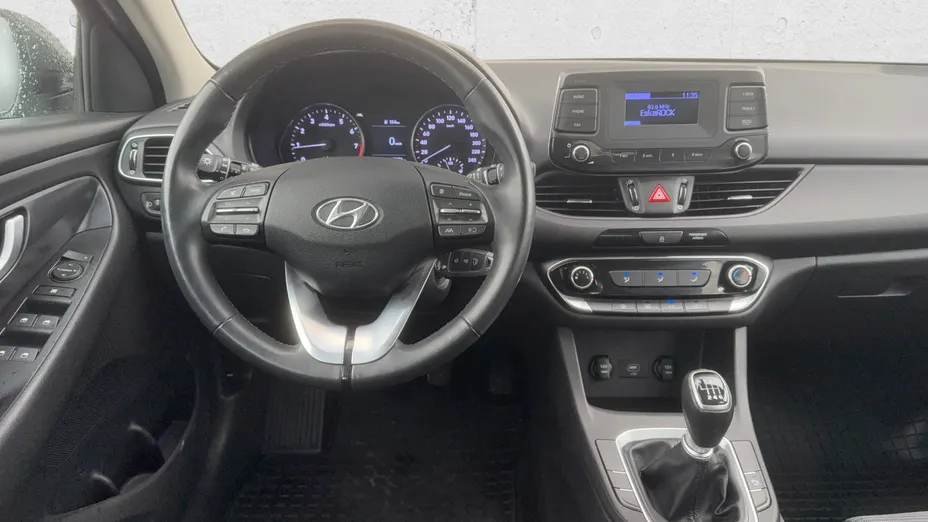 HYUNDAI i30 i30 1.5 DPI Classic +