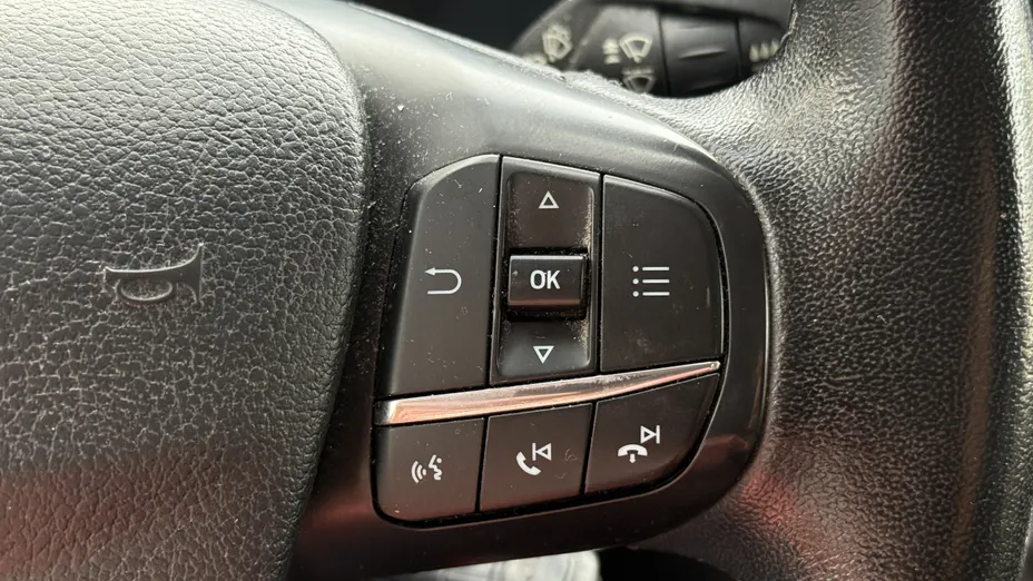 FORD Transit Custom Transit Custom Kombi 320 L2H2 Trend