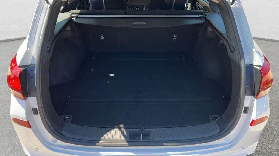 HYUNDAI i30 i30 1.6 D Classic +