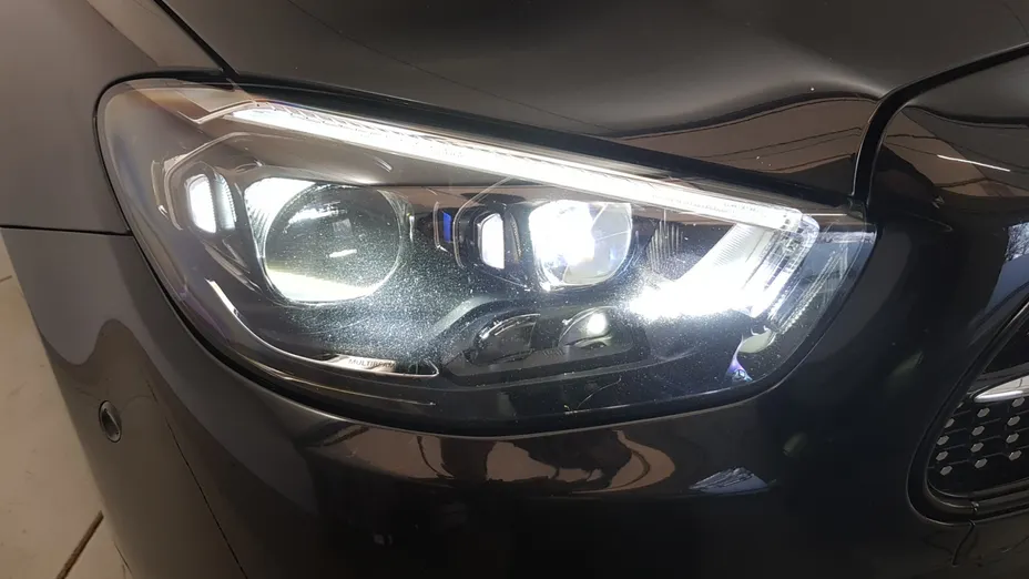 MERCEDES-BENZ E Klasa E 220 d 4-Matic AMG/Avantgarde