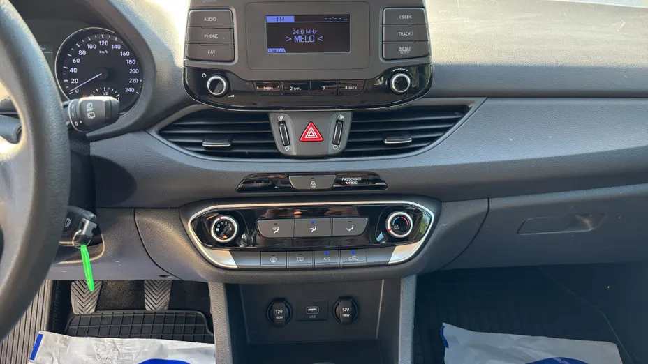 HYUNDAI i30 i30 1.6 D Classic +