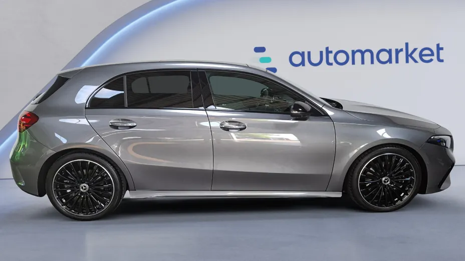 MERCEDES-BENZ A Klasa A 220 4-Matic AMG Line 8G-DCT