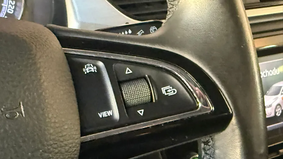 SKODA Rapid Rapid 1.0 TSI Ambition