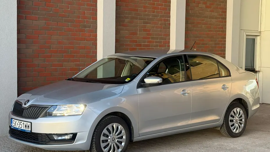 SKODA Rapid Rapid 1.0 TSI Ambition